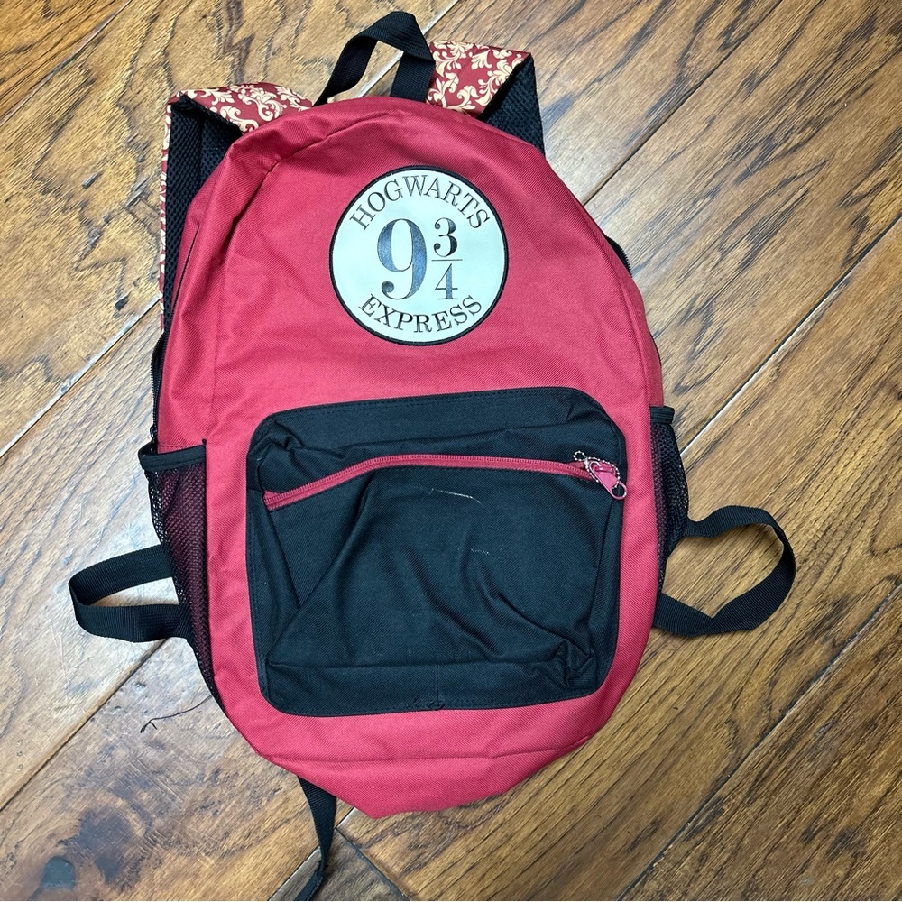 Hogwarts‎ 9 3/4 Express Backpack